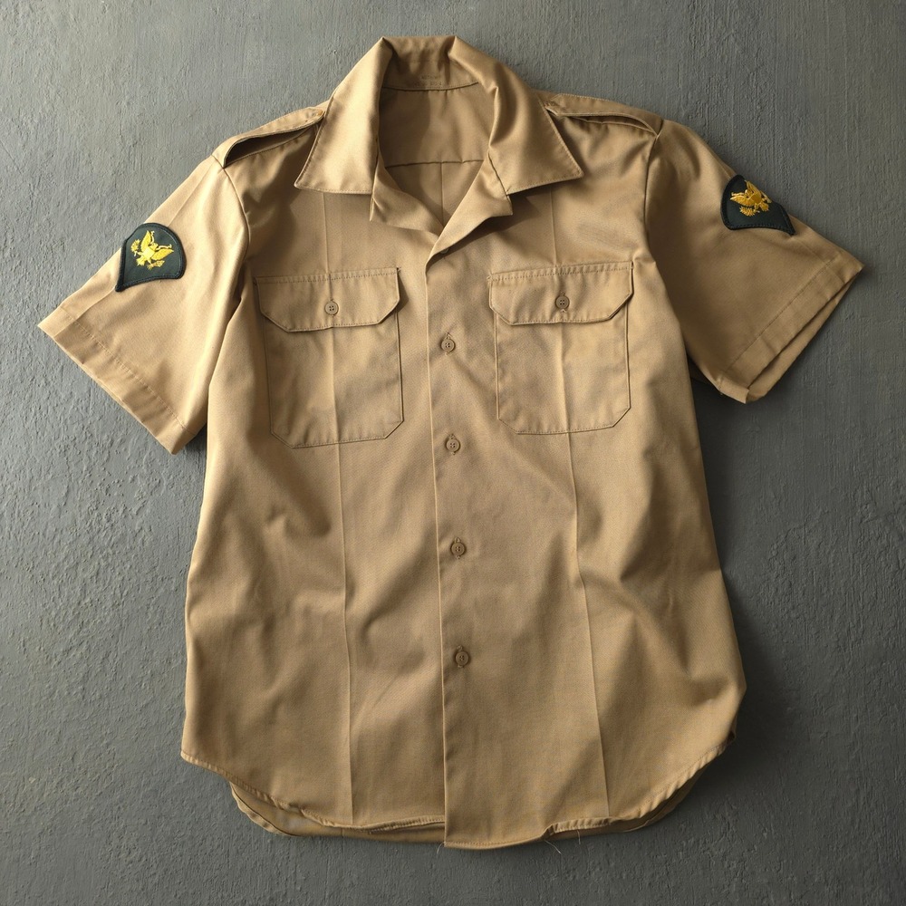 Vintage 80s Tan Shirt Medium US Army Specialist Patches Short Sleeve